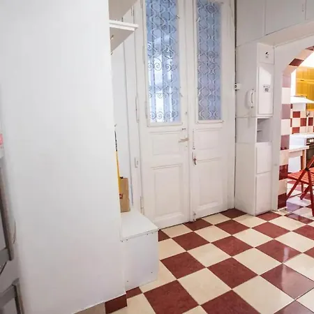 Homestay Center 5 Private For 19 People Budapest