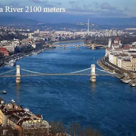 Homestay Center 5 Private For 19 People Budapest