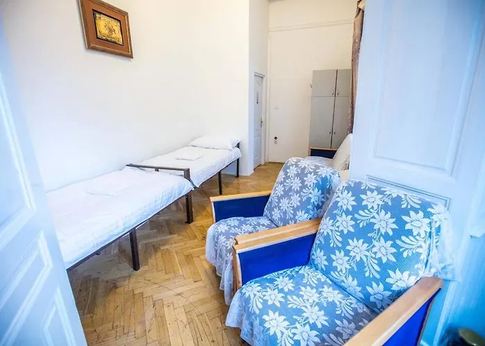 Homestay szállás Center 5 Private For 19 People