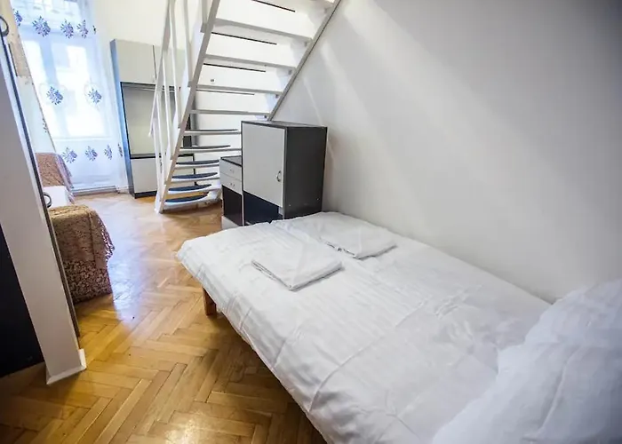 Center 5 Private For 19 People Homestay szállás Budapest