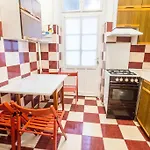 Center 5 Private For 19 People Homestay