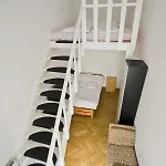 Homestay Center 5 Private For 19 People