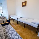 Homestay Center 5 Private For 19 People *