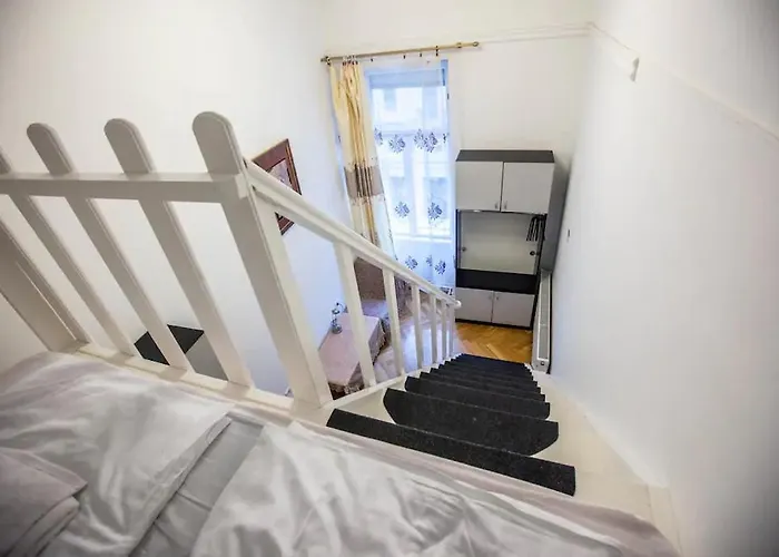 Séjour chez l'habitant Center 5 Private For 19 People Budapest